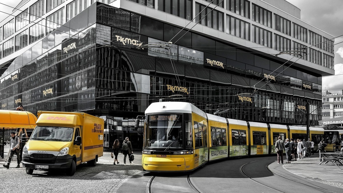 Mobilität & Verkehr in Bergisch Gladbach – Anbindung, Parken und ÖPNV im Überblick